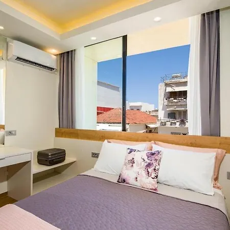 Modern Chic - Chania Center - Parking