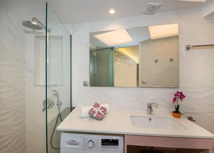 Modern Chic - Chania Center - Parking Ханья